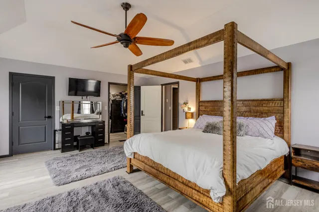 $550,000 | 250 Whittier Avenue, Dunellen, NJ 08812