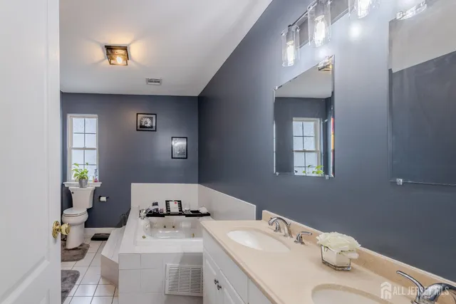 $550,000 | 250 Whittier Avenue, Dunellen, NJ 08812