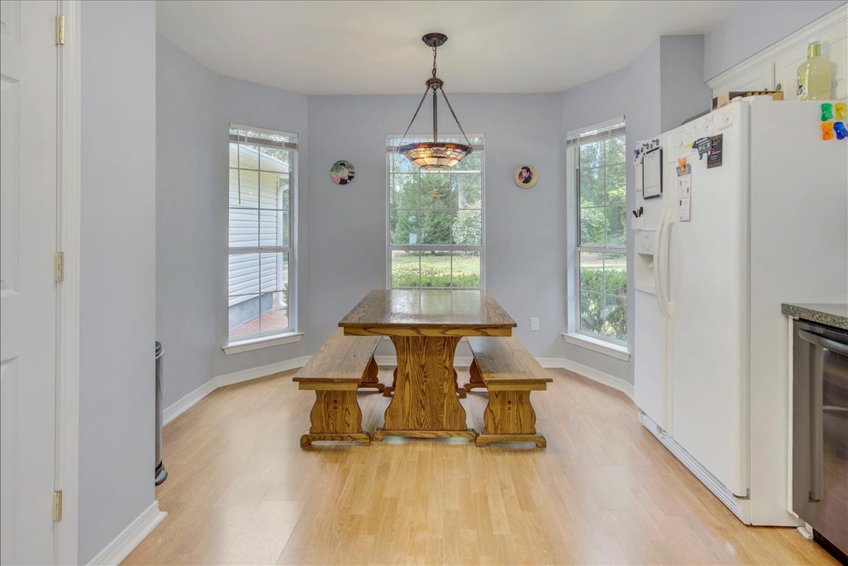 2919 Holley Point Road Navarre, FL 32566 - Photo 29 of 41 Gallery Image 29