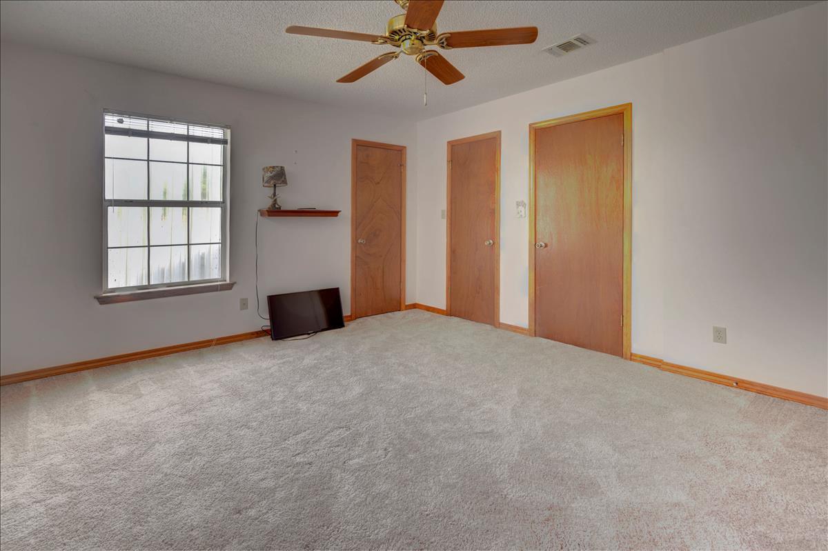 2919 Holley Point Road Navarre, FL 32566 - Photo 38 of 41 Gallery Image 38