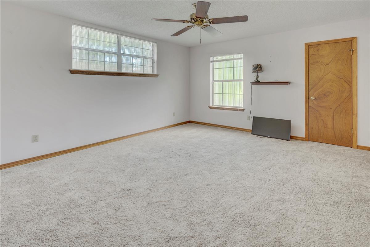 2919 Holley Point Road Navarre, FL 32566 - Photo 39 of 41 Gallery Image 39