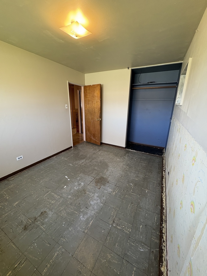17226 Community Street Lansing, IL 60438 - Photo 11 of 24 a view of an empty room