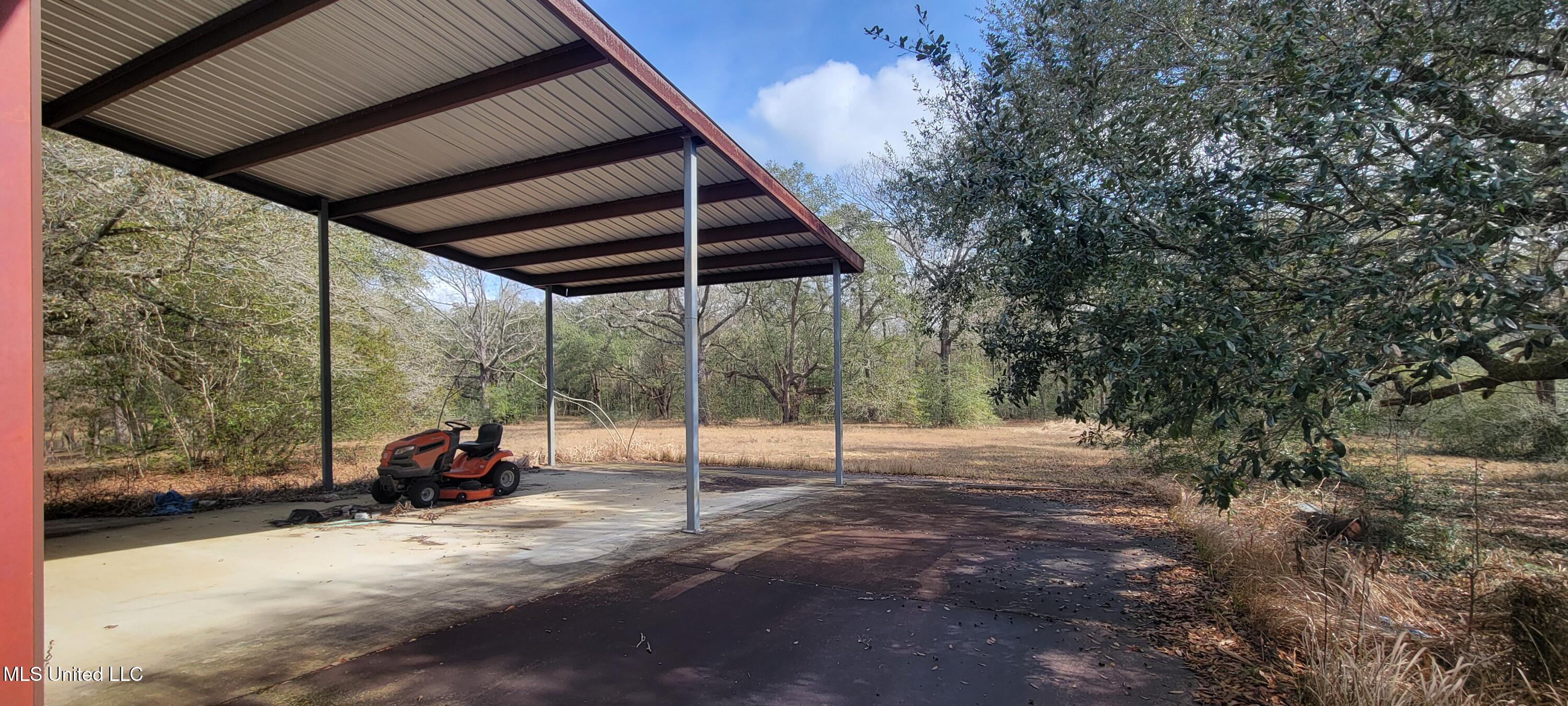 12174 Vidalia Road Pass Christian, MS 39571 - Photo 12 of 37 20250211_111106