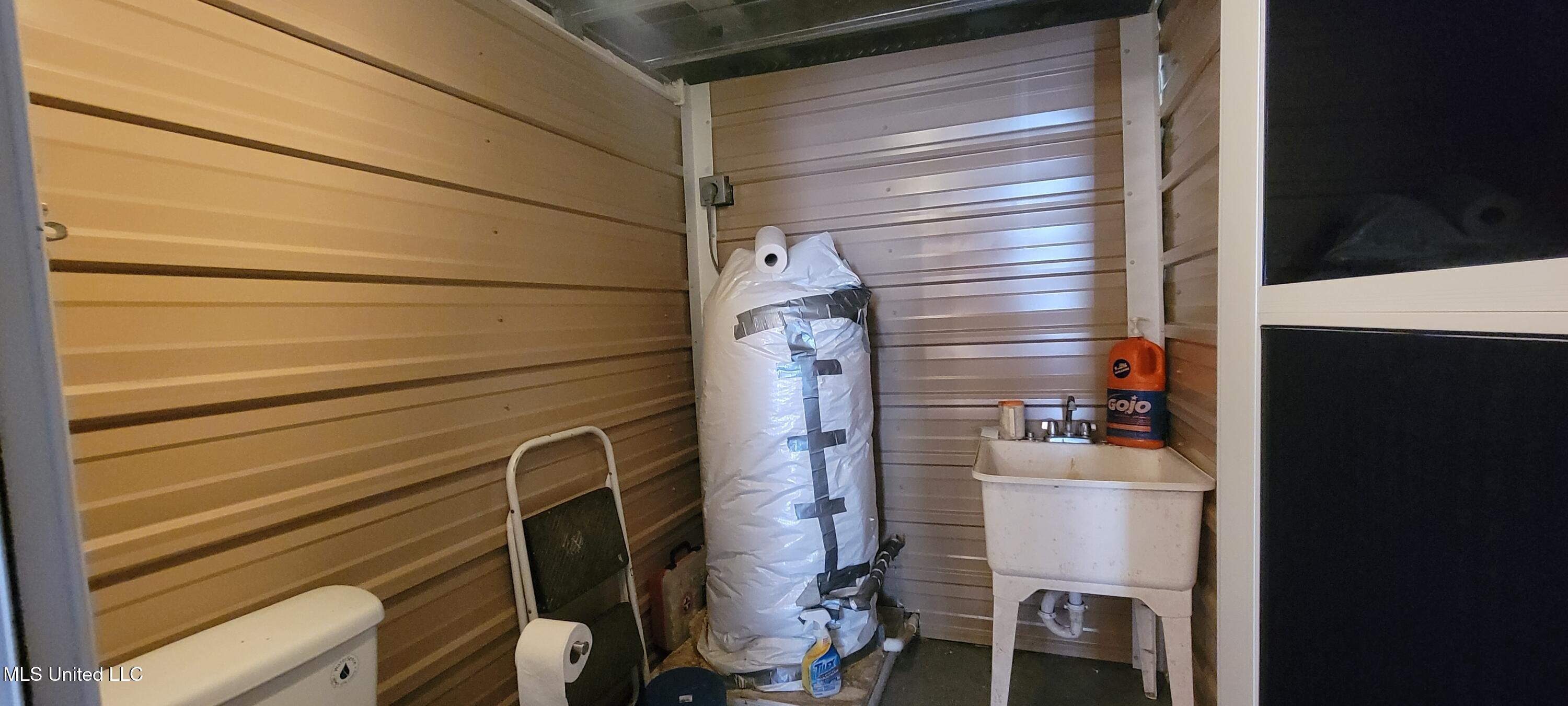 12174 Vidalia Road Pass Christian, MS 39571 - Photo 18 of 37 20250211_105525