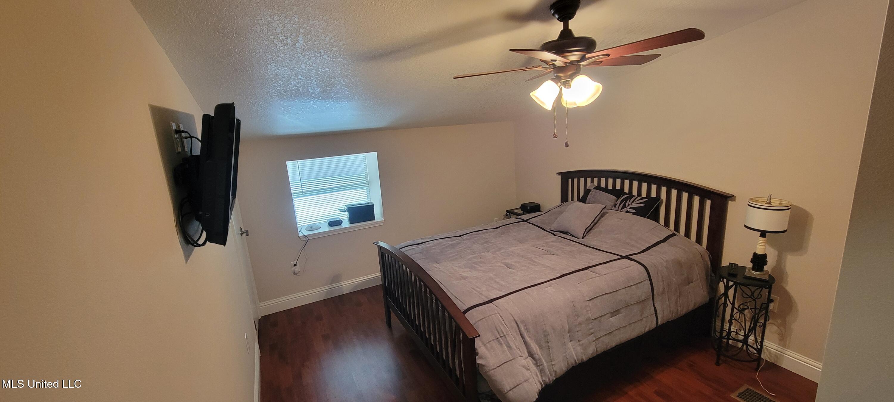 12174 Vidalia Road Pass Christian, MS 39571 - Photo 29 of 37 20250211_110056