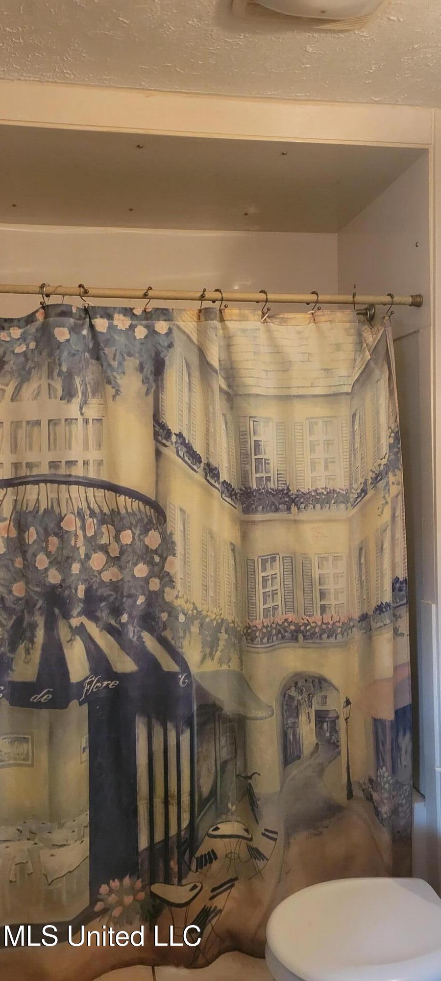 12174 Vidalia Road Pass Christian, MS 39571 - Photo 8 of 37 20250207_092812