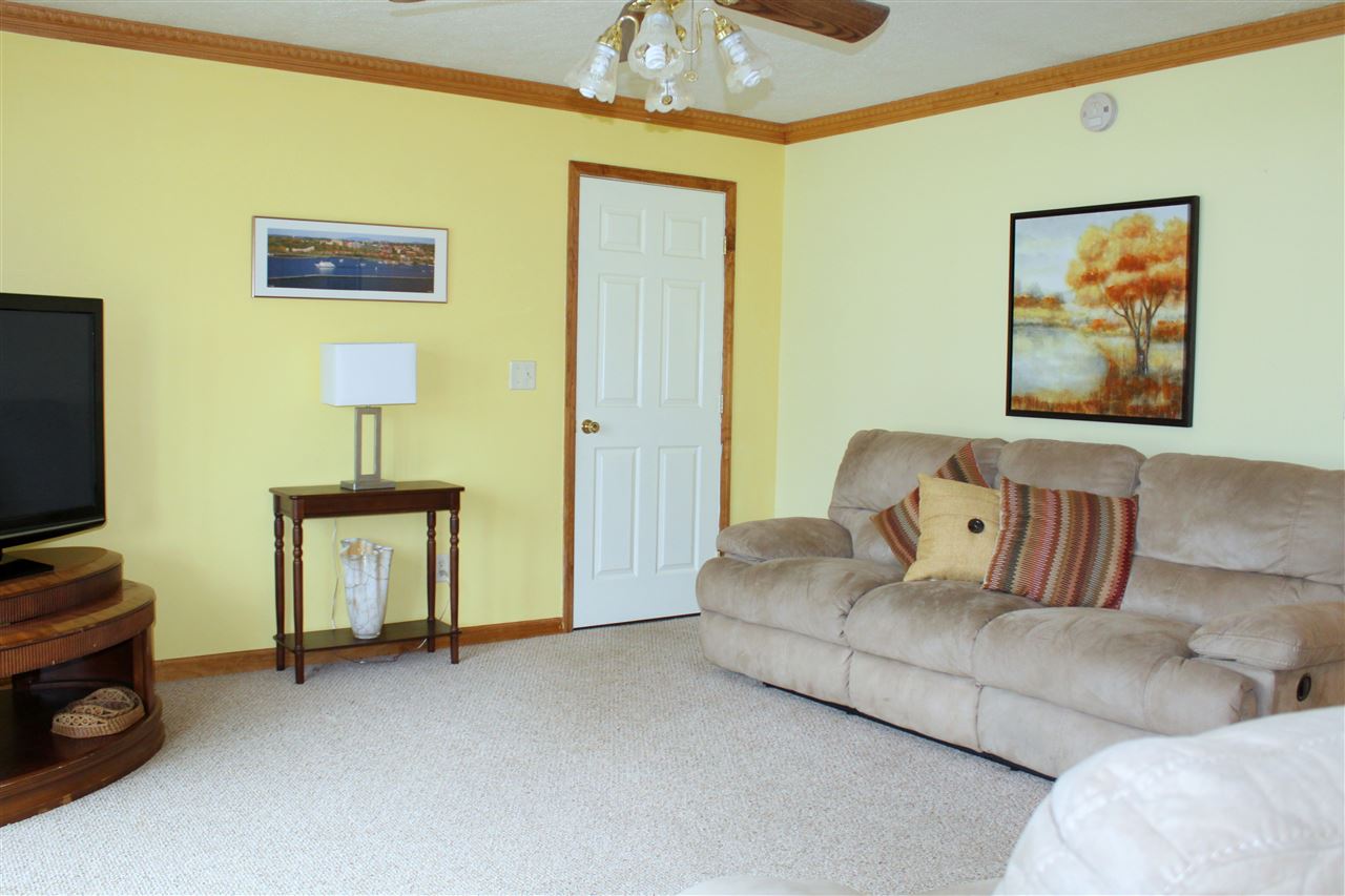 8 Andy Avenue Swanton, VT 05488 - Photo 5 of 37 Gallery Image 5