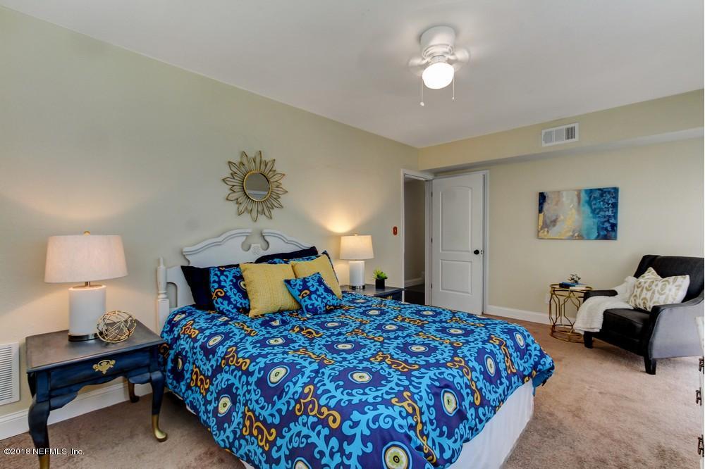 6618 West Fincannon Road Jacksonville, FL 32277 - Photo 17 of 38 Rave Home staging in jacksonville fl (17