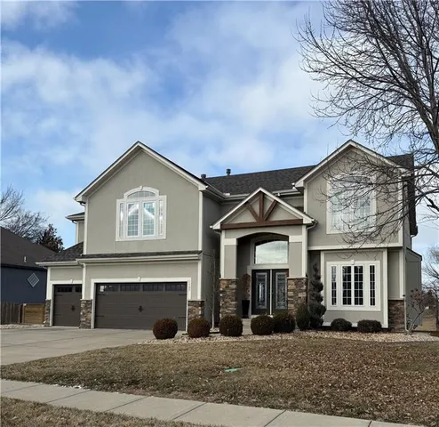 $625,000 | 1409 Southeast Woodbine Drive, Blue Springs, MO 64014