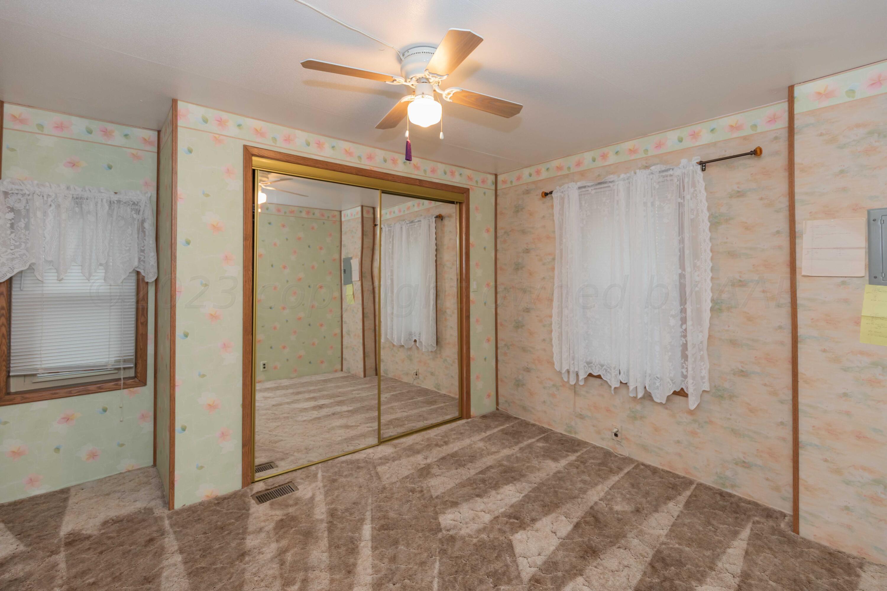 15700 Cavin Road Amarillo, TX 79119 - Photo 31 of 54 BEDROOM 3 VIEW 1