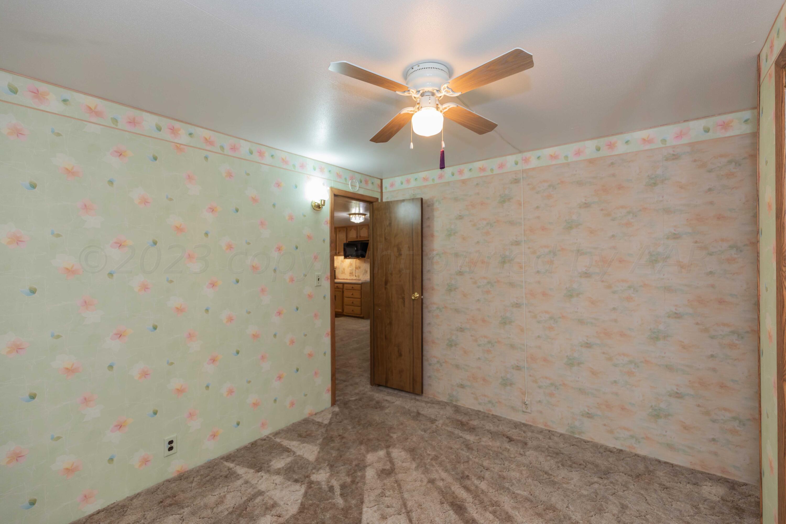 15700 Cavin Road Amarillo, TX 79119 - Photo 32 of 54 BEDROOM 3 VIEW 2