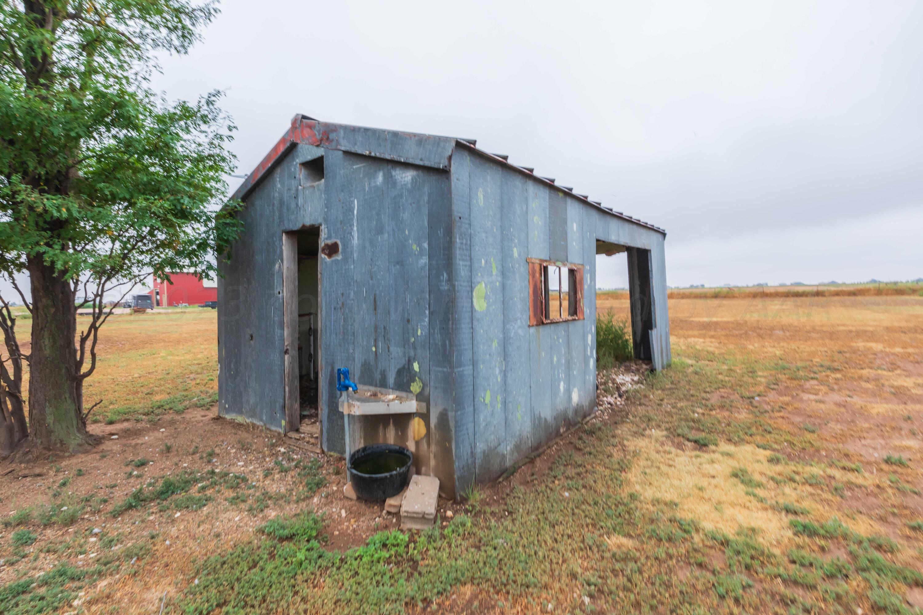 15700 Cavin Road Amarillo, TX 79119 - Photo 45 of 54 BARN VIEW 1