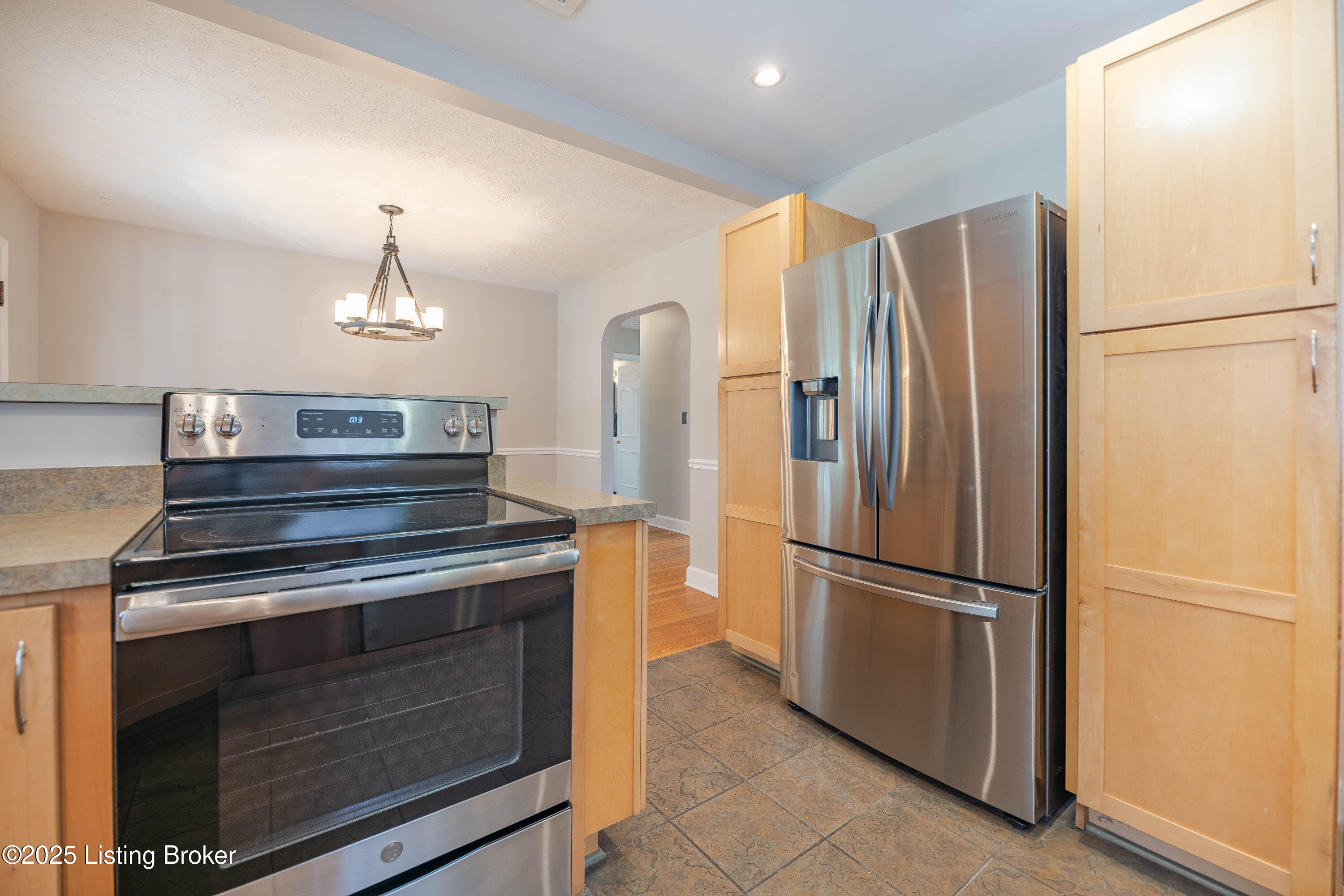 3904 Brownlee Road Louisville, KY 40207 - Photo 10 of 32 DSC02437-HDR