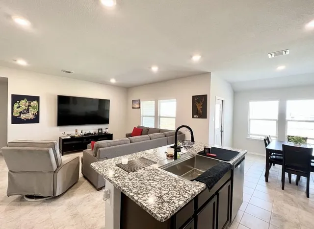 $299,000 | 544 Taggart Trail, Jarrell, TX 76537