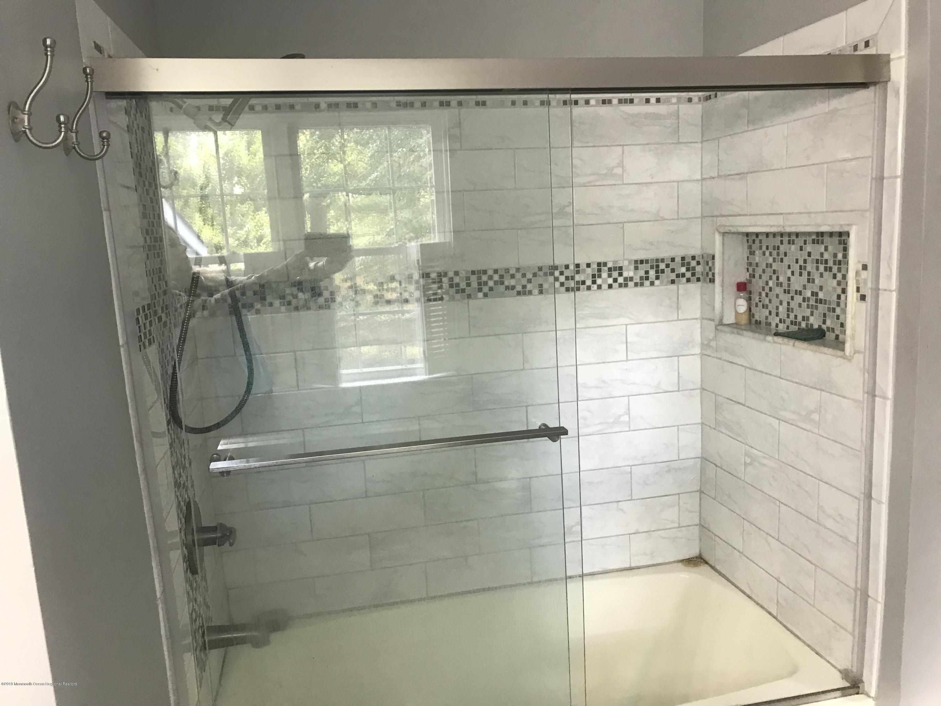 308 Grawtown Road Jackson, NJ 08527 - Photo 15 of 37 D5855D0A-DDA6-4588-8811-31BF548059D2