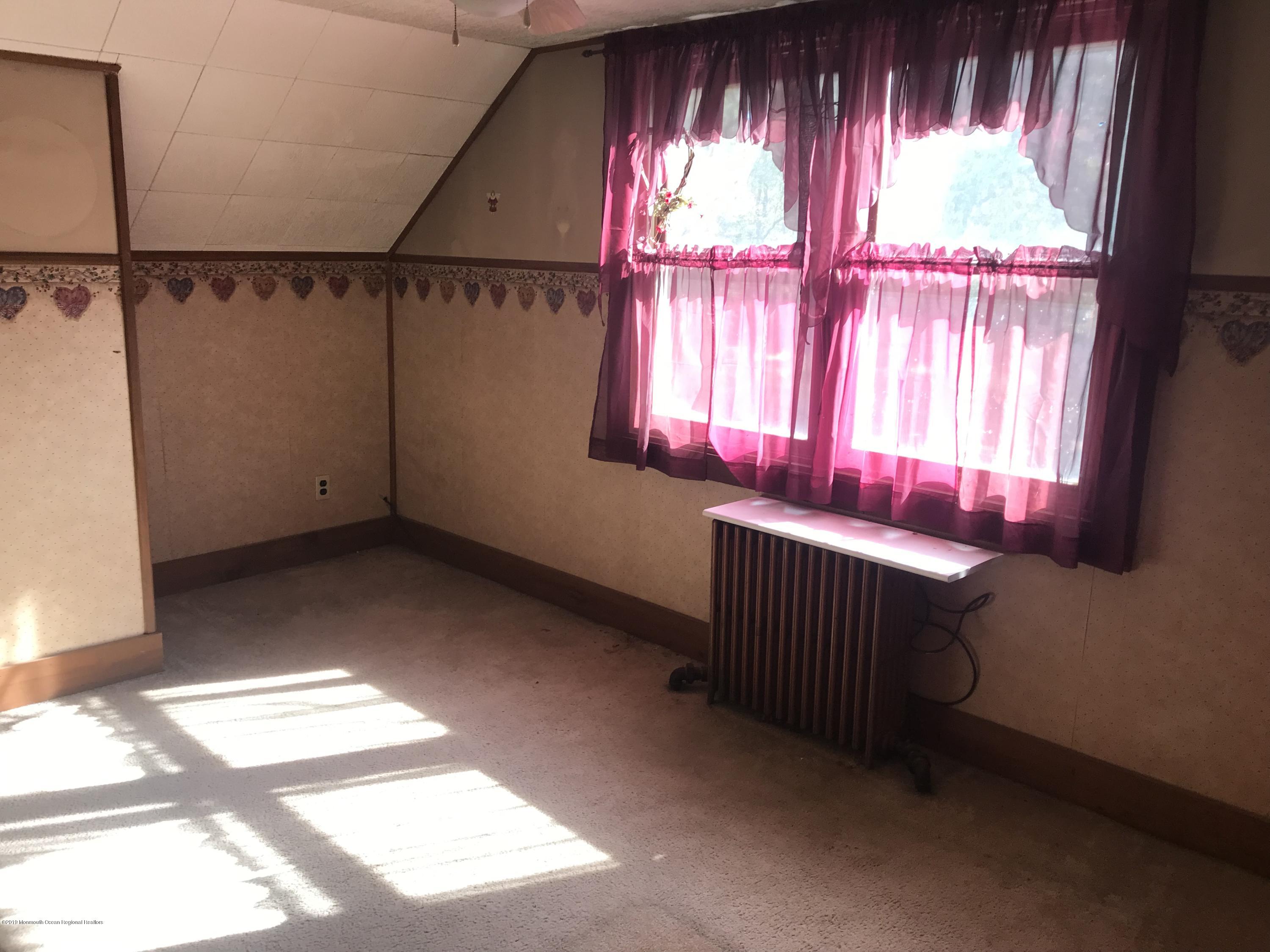 308 Grawtown Road Jackson, NJ 08527 - Photo 19 of 37 1E34F1FD-3EB0-4985-871D-A2915C58E98A
