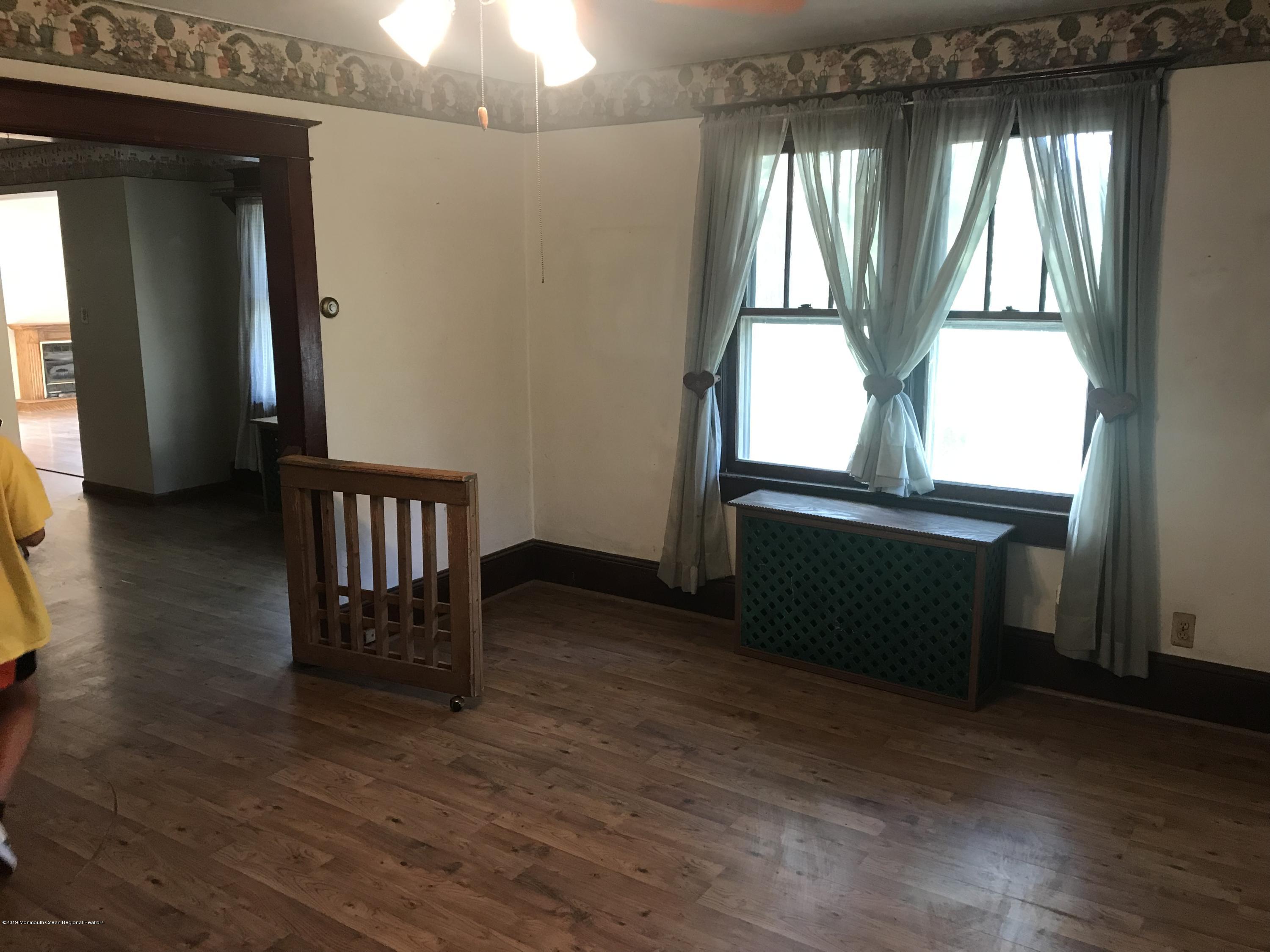 308 Grawtown Road Jackson, NJ 08527 - Photo 5 of 37 7341504A-653D-4DCF-8897-A121EC8064E8
