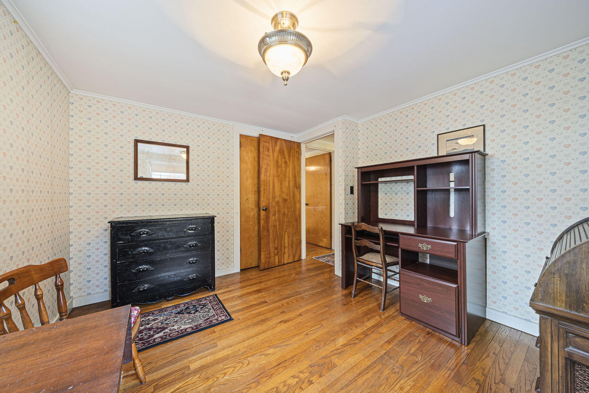 606 County Road Pocasset, MA 02559 - Photo 21 of 36 a living room with furniture and a flat screen tv