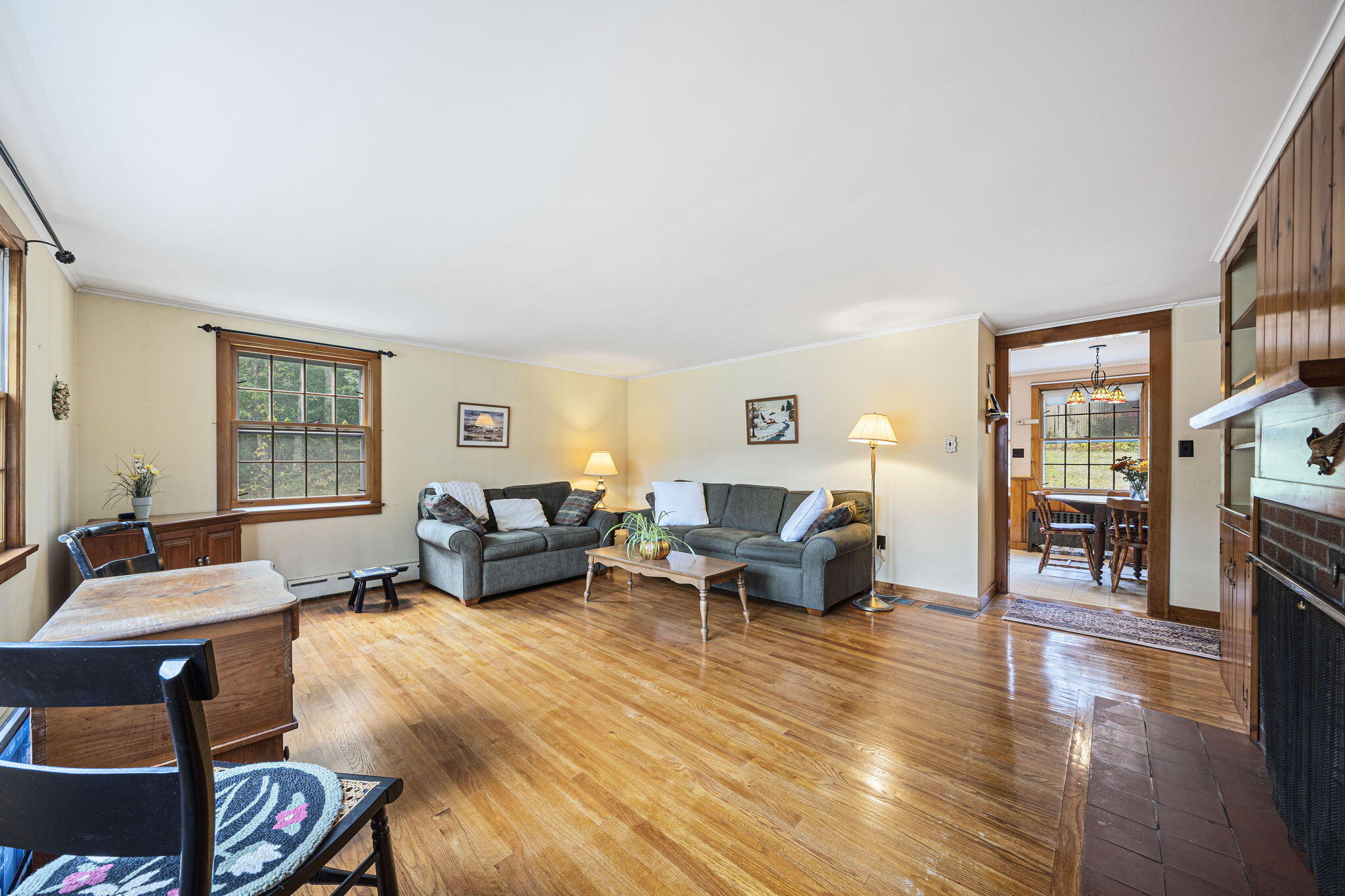 606 County Road Pocasset, MA 02559 - Photo 22 of 36 a living room with furniture and wooden floor