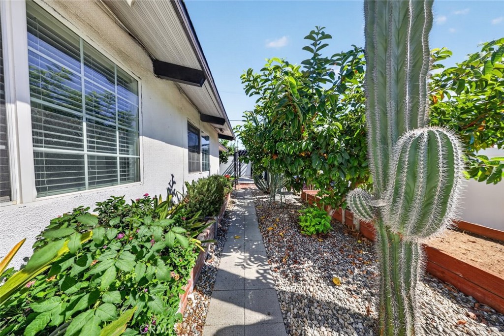 7959 Bothwell Road Reseda, CA 91335 - Photo 60 of 74 Gallery Image 60