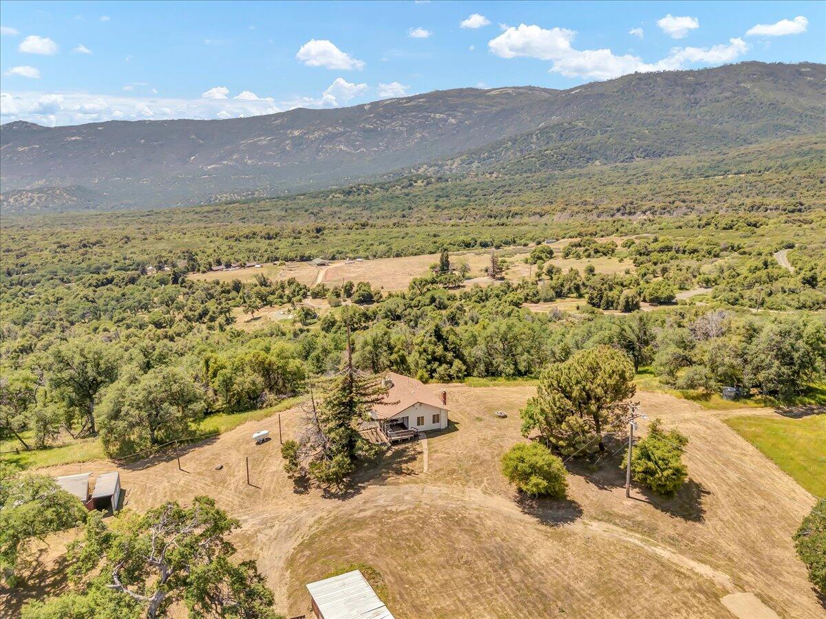 45171 Balch Park Road Springville, CA 93265 - Photo 5 of 54 06-06
