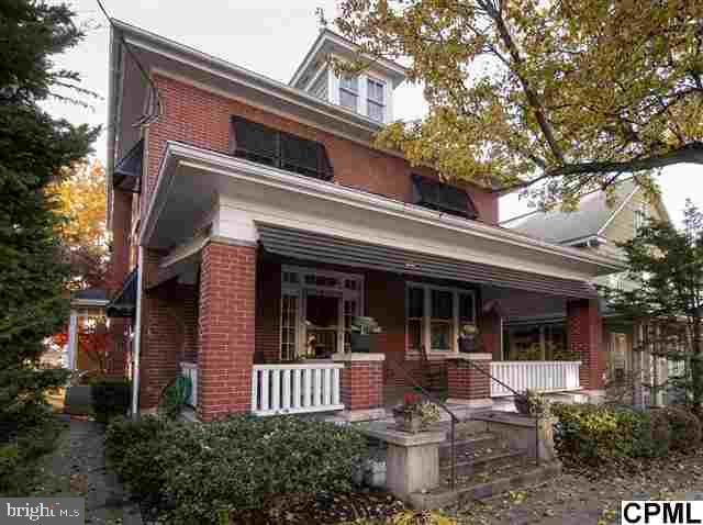 326 South Broad Street Lititz, PA 17543 - Photo 1 of 1
