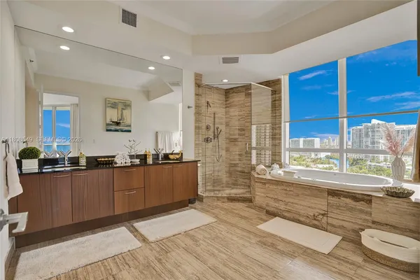 $12,000 | 16001 Collins Avenue, Unit 1604, Sunny Isles Beach, FL 33160