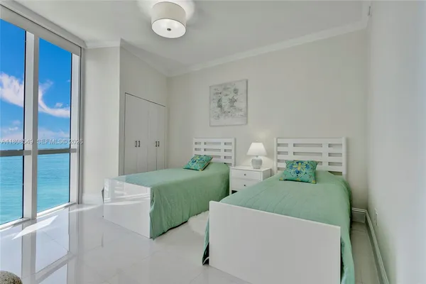 $12,000 | 16001 Collins Avenue, Unit 1604, Sunny Isles Beach, FL 33160