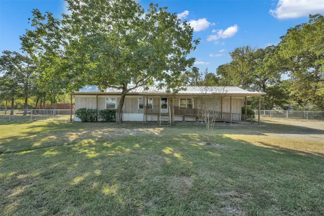 $1,300,000 | 1715 County Road 4015, Crockett, TX 75835