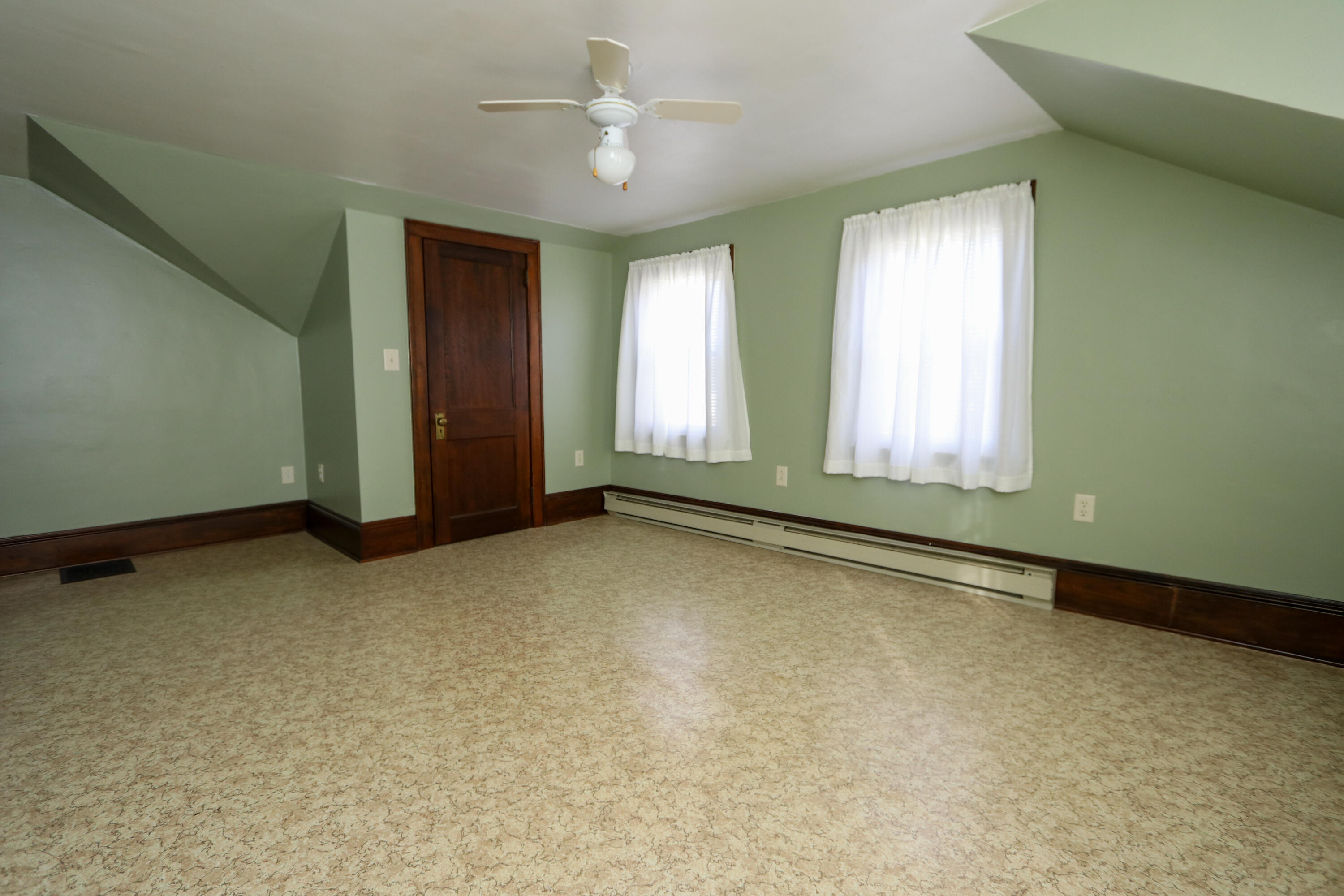 18 Maple Street Rouses Point, NY 12979 - Photo 16 of 26 Gallery Image 16
