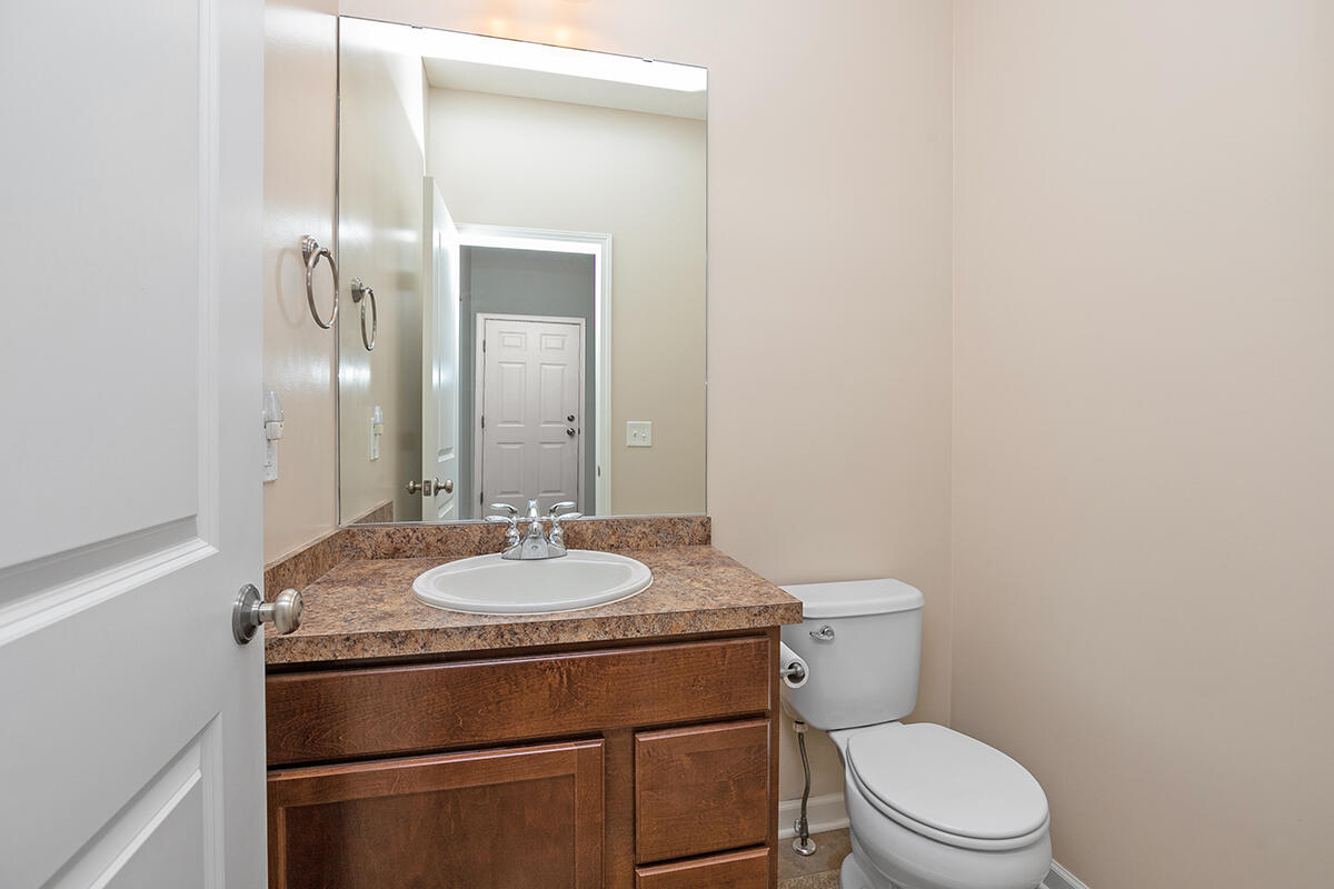 117 Rindle Bluff Portland, MI 48875 - Photo 11 of 35 Main Level Half Bath