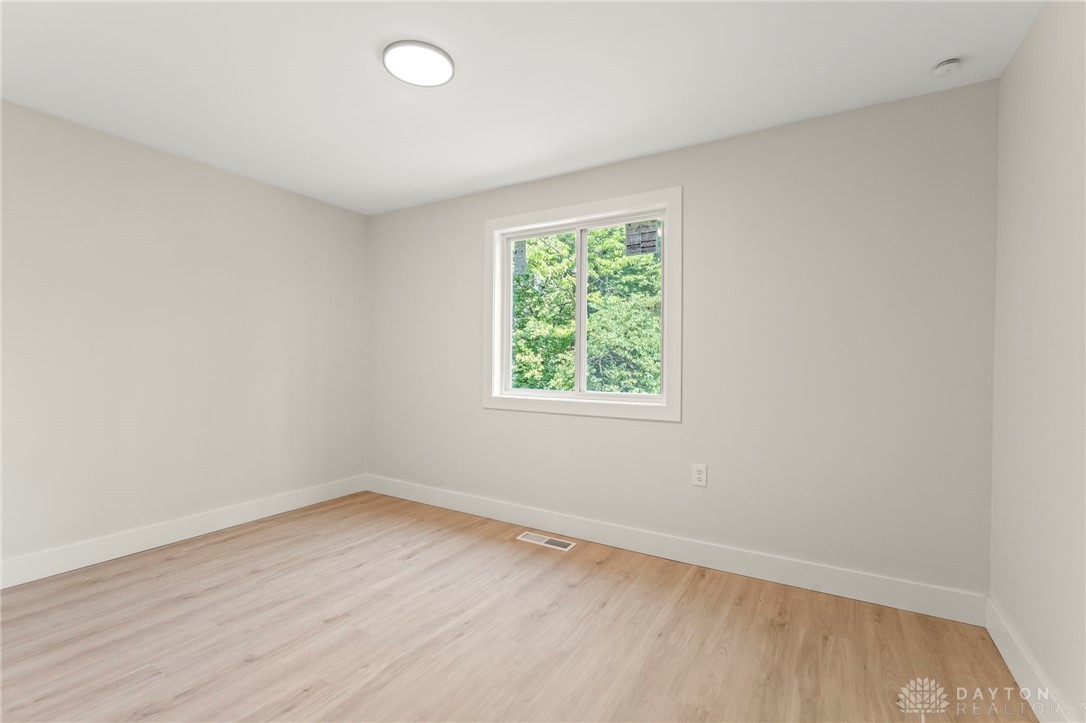 2448 Sutton Road Yellow Springs, OH 45387 - Photo 28 of 48