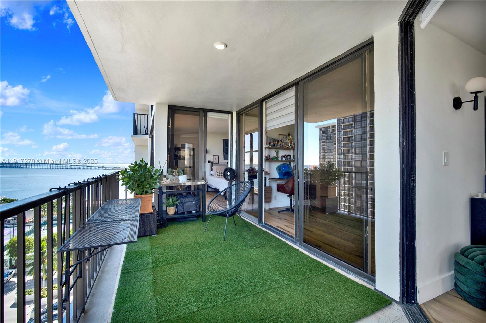 1915 Brickell Avenue, Unit C1101 Miami, FL 33129 - Photo 29 of 55