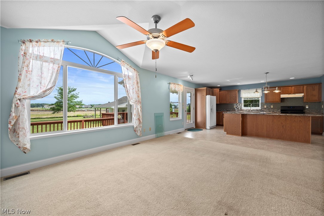 14617 Kneisel Road Vermilion, OH 44089 - Photo 15 of 46