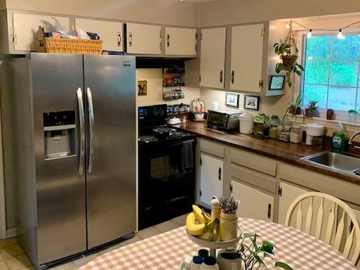 3629 Bennett Road Chattanooga, TN 37412 - Photo 6 of 14 3629 Bennett Rd Kitchen 2
