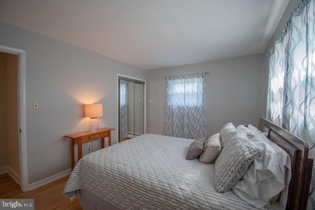 20 Rita Road Morrisville, PA 19067 - Photo 17 of 35 Main bedroom upper level