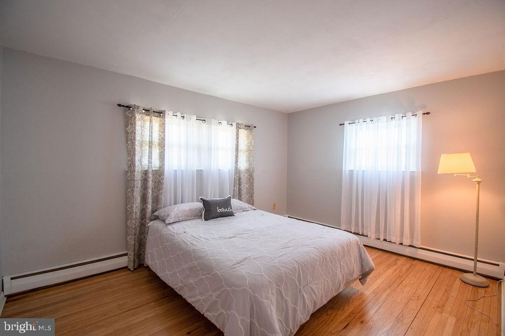 20 Rita Road Morrisville, PA 19067 - Photo 20 of 35 2nd bedroom upper level
