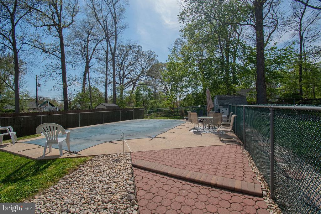 20 Rita Road Morrisville, PA 19067 - Photo 34 of 35 Inground pool