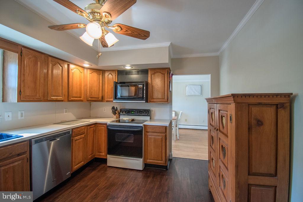 20 Rita Road Morrisville, PA 19067 - Photo 10 of 35 Kitchen