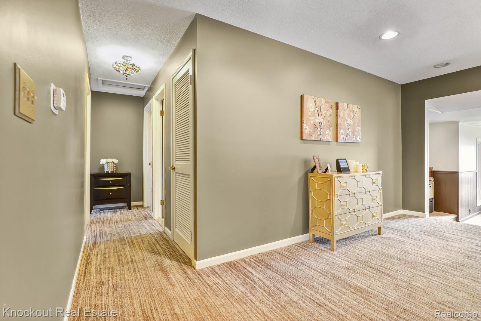 7074 East Pierson Road Davison, MI 48423 - Photo 26 of 50 7074 E Pierson Davison-29.jpg