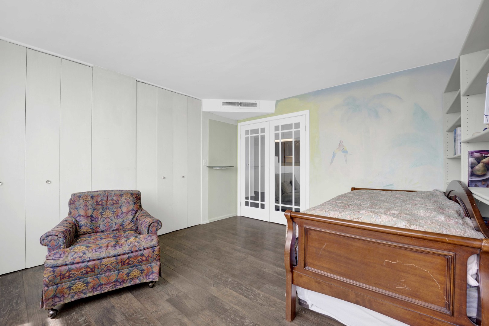 6301 North Sheridan Road, Unit 14L Chicago, IL 60660 - Photo 5 of 23 Gallery Image 5