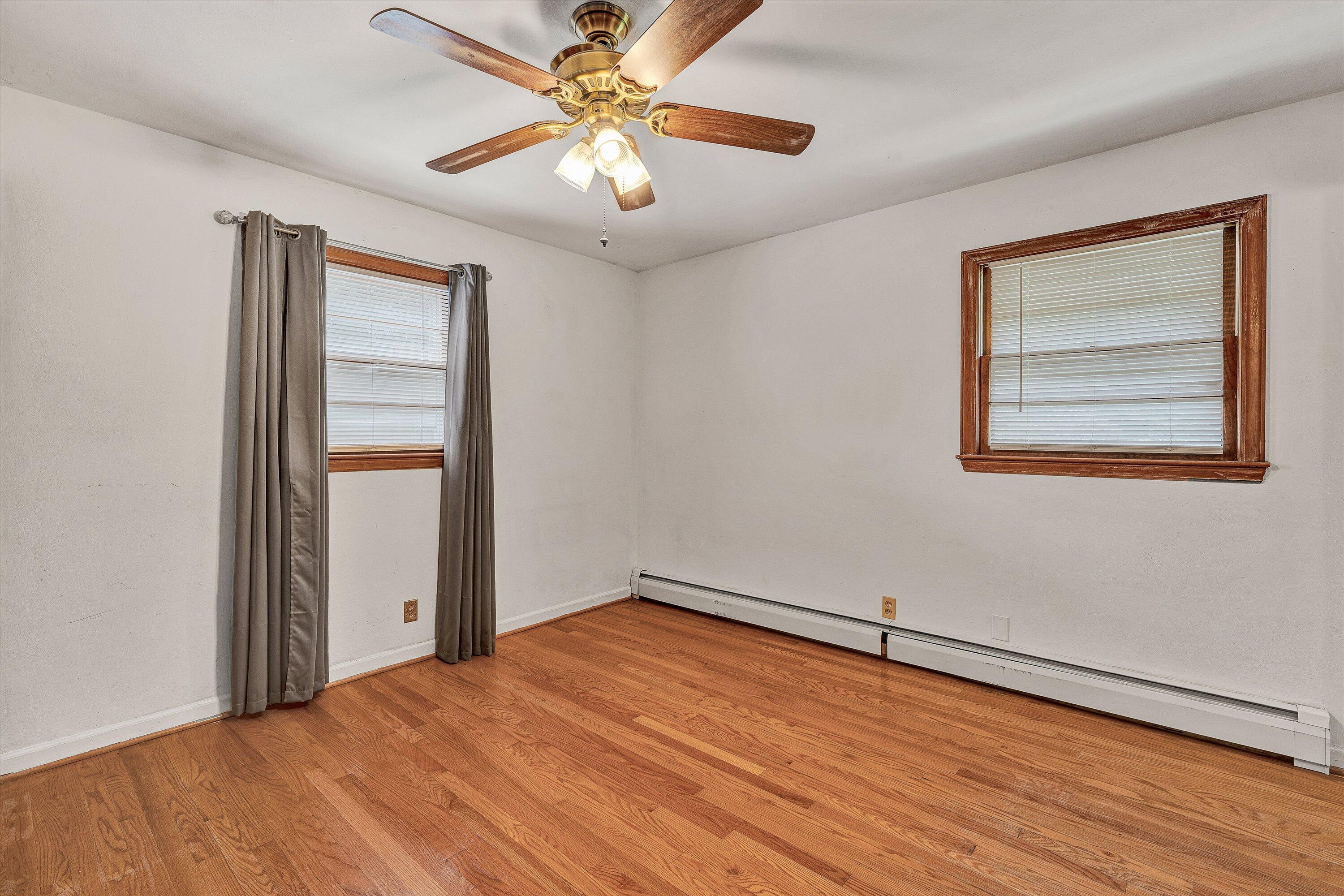 517 Blue Ridge Drive Blue Ridge, VA 24064 - Photo 23 of 43 19-DSC00028