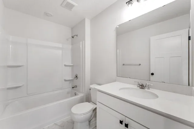 $325,000 | 2818 Kepler Avenue Northeast, St. Michael, MN 55376