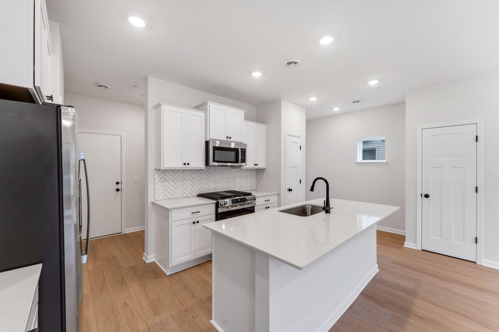 2818 Kepler Avenue Northeast St. Michael, MN 55376 - Photo 9 of 39