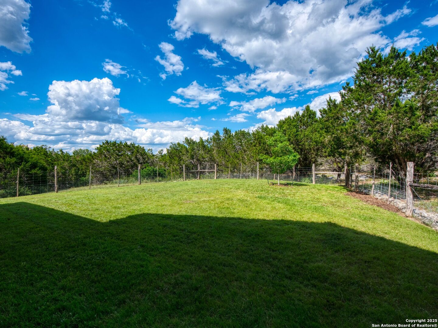103 Falcon Crest Boerne, TX 78006 - Photo 32 of 35 a view of a green field