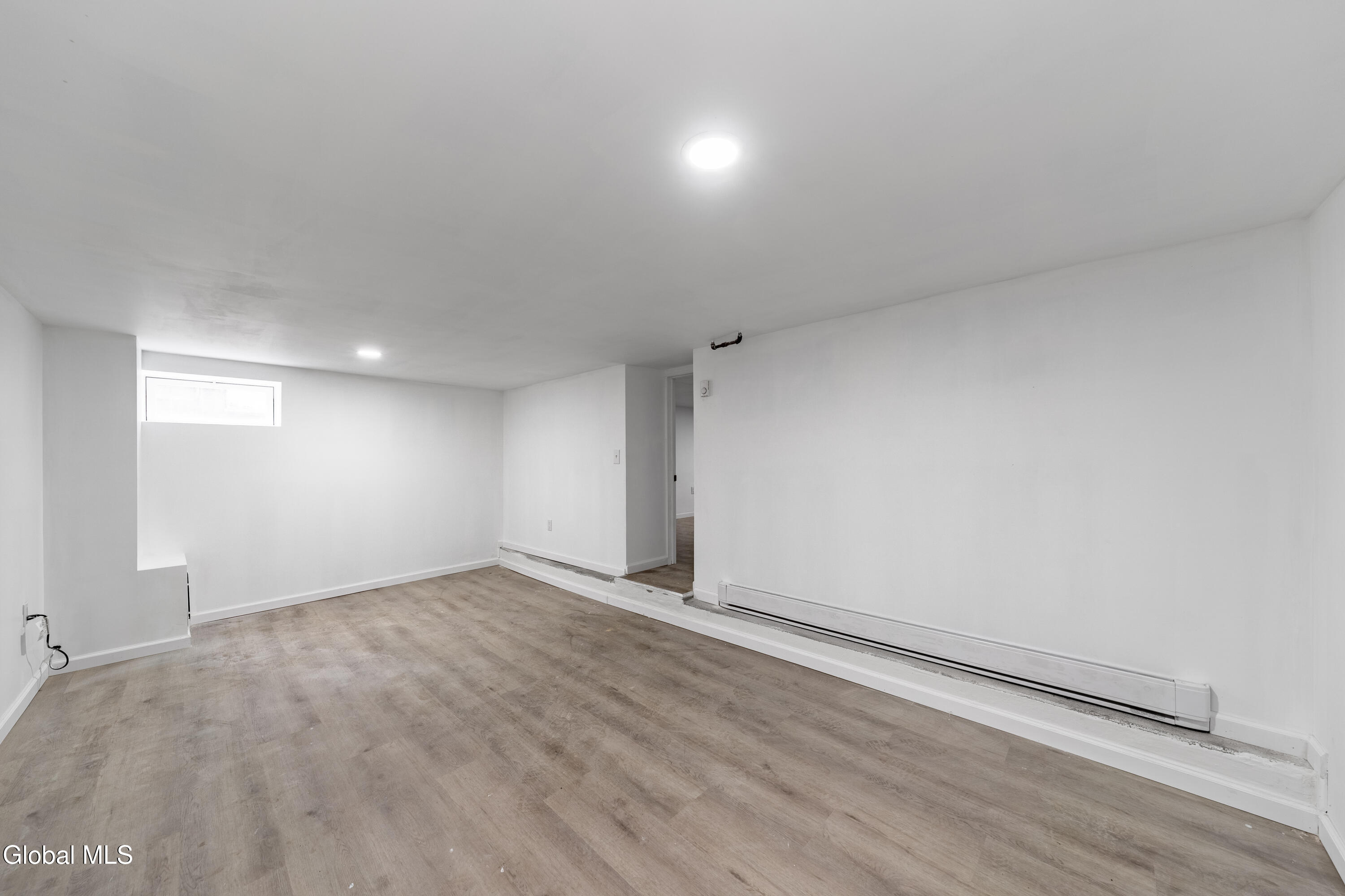 619 Seneca Street Schenectady, NY 12308 - Photo 12 of 22 DSC03469-HDR