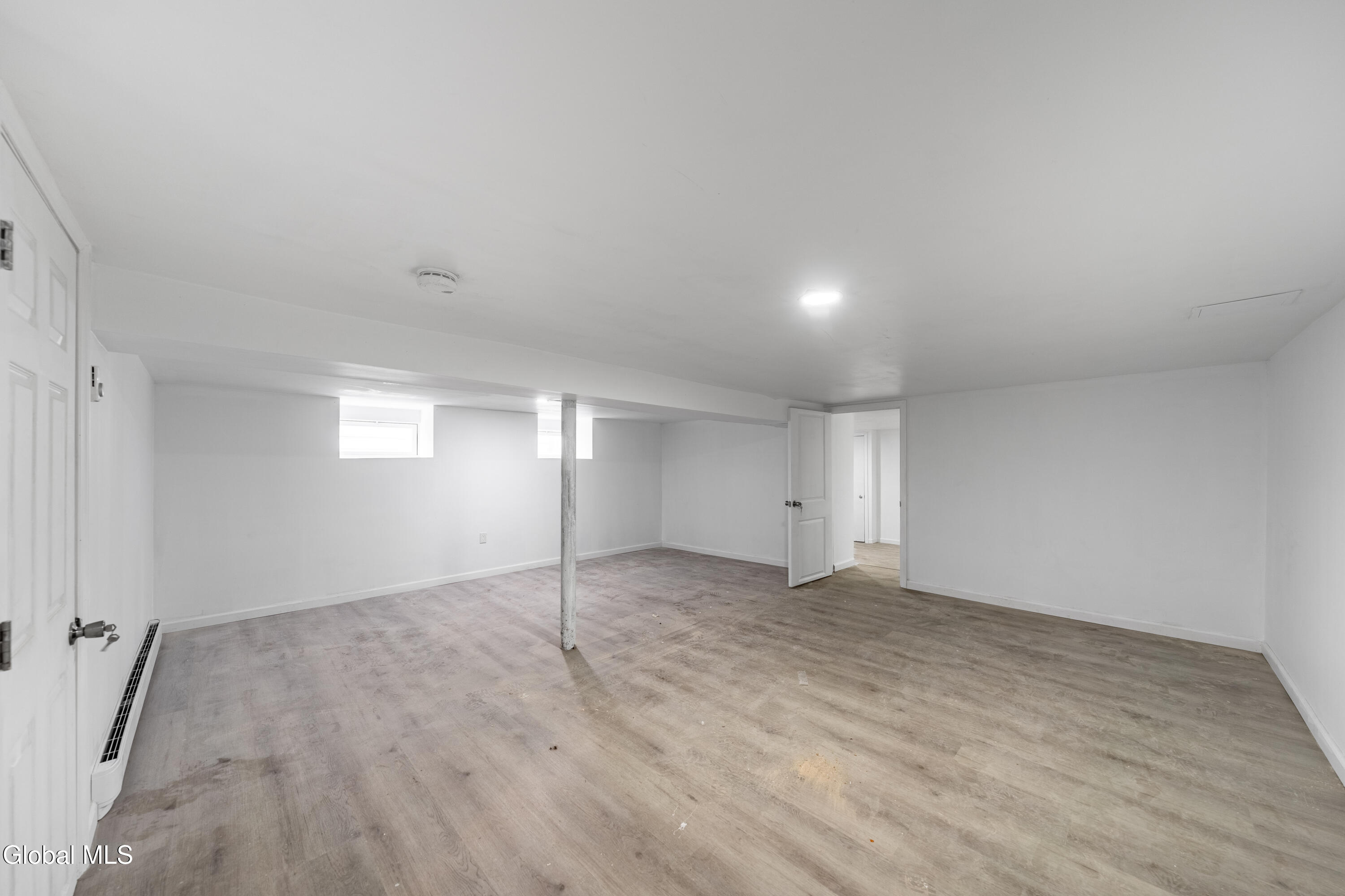 619 Seneca Street Schenectady, NY 12308 - Photo 16 of 22 DSC03454-HDR