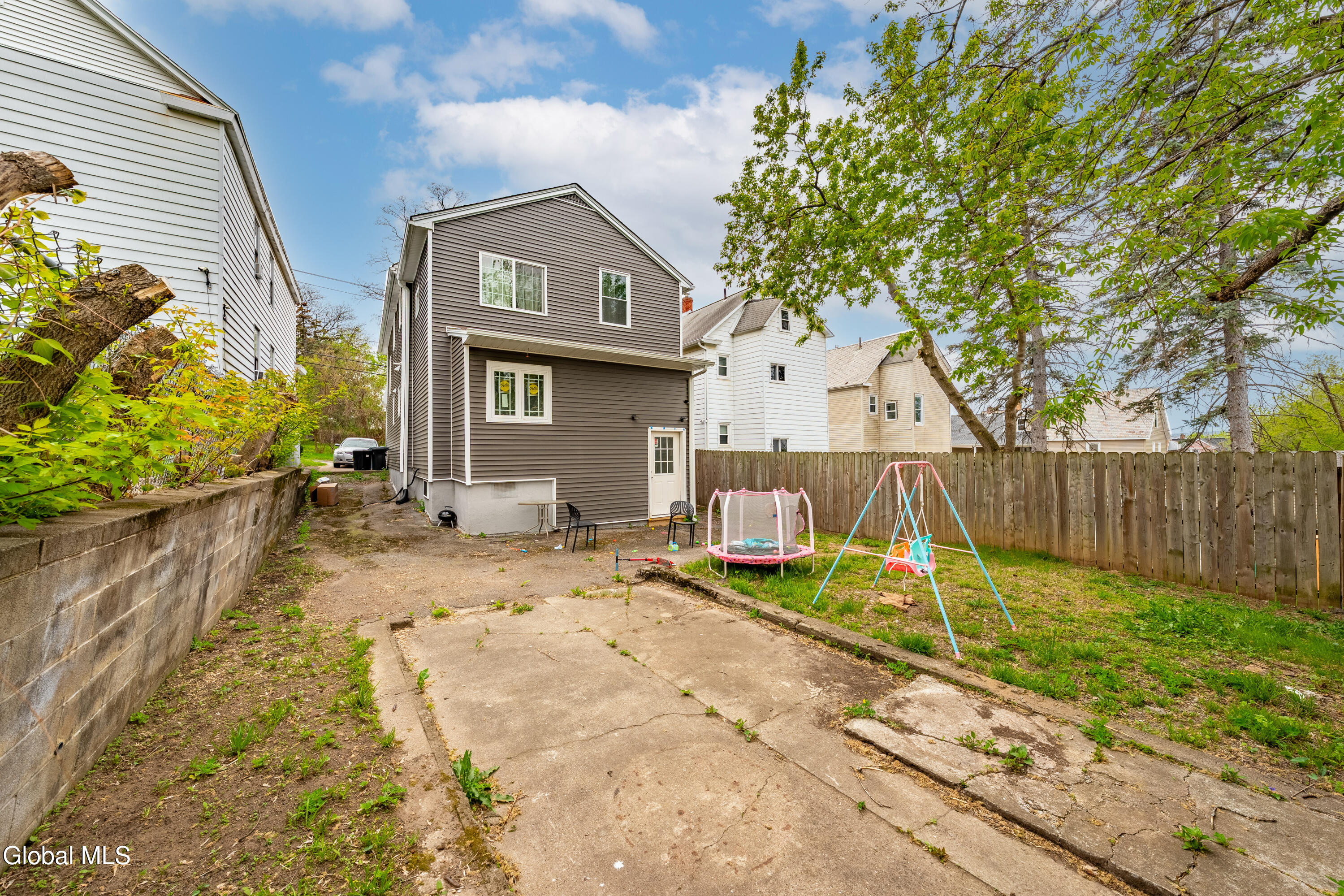 619 Seneca Street Schenectady, NY 12308 - Photo 19 of 22 DSC03399-HDR-Edit