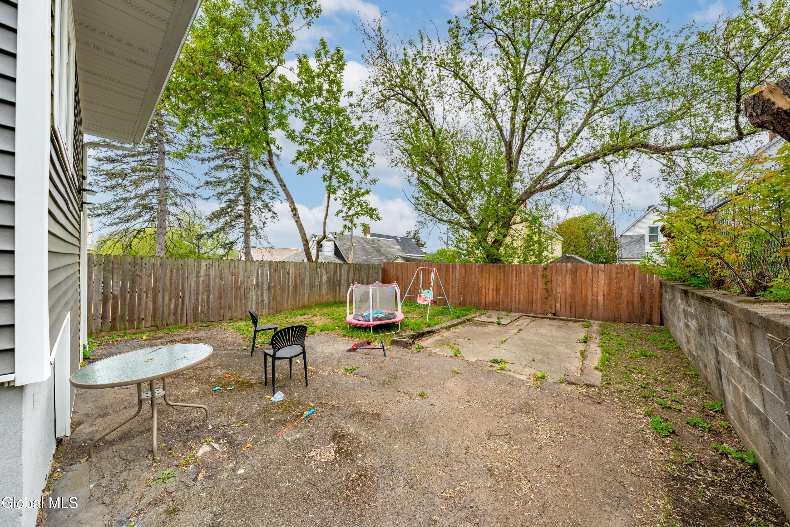 619 Seneca Street Schenectady, NY 12308 - Photo 20 of 22 DSC03394-HDR-Edit