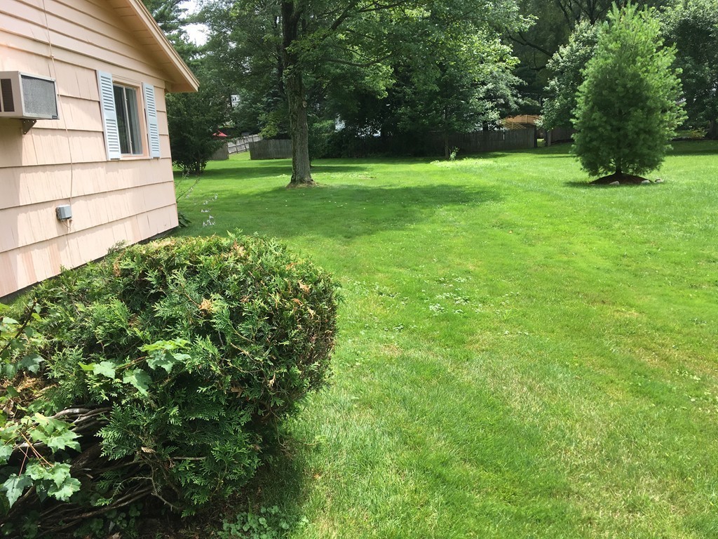 8 Ridgefield Drive Framingham, MA 01701 - Photo 14 of 15